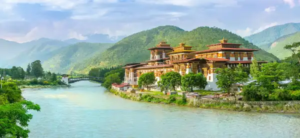 Hotels in Paro