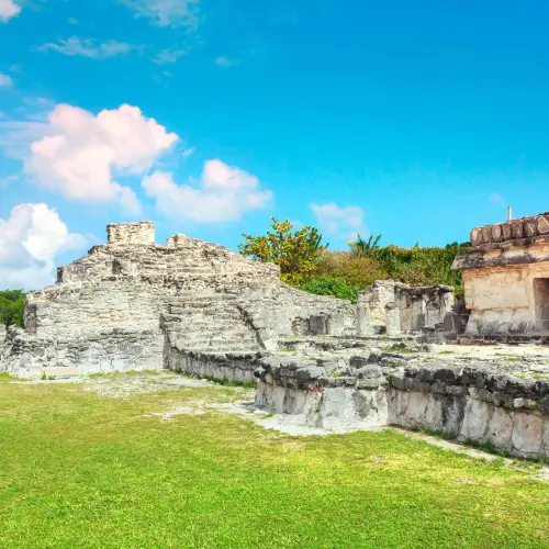 El Rey Archaeological Zone
