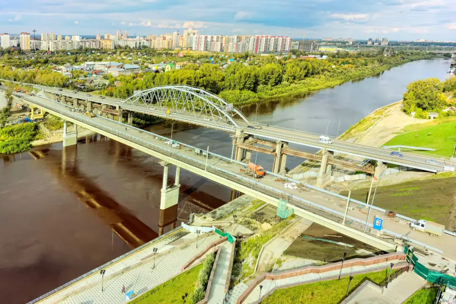 Embankment of Tura River