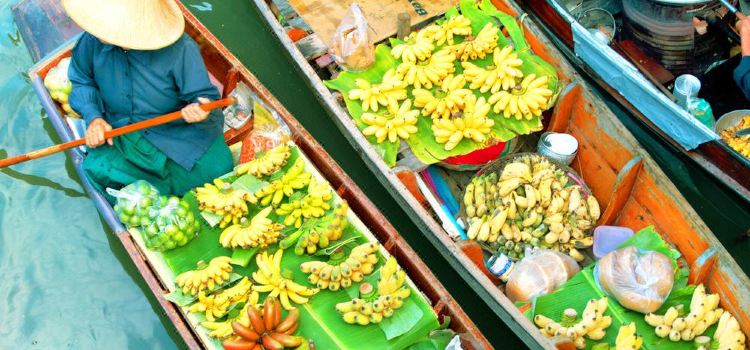 Amphawa Floating Market