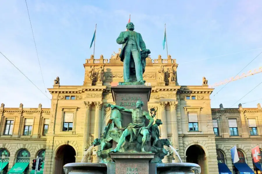 Alfred Escher monument