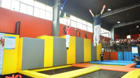 Happy Island Trampoline Park (Hangzhou)