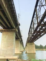 Luanhe Big Iron Bridge