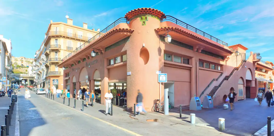 Hotels near Forville Market