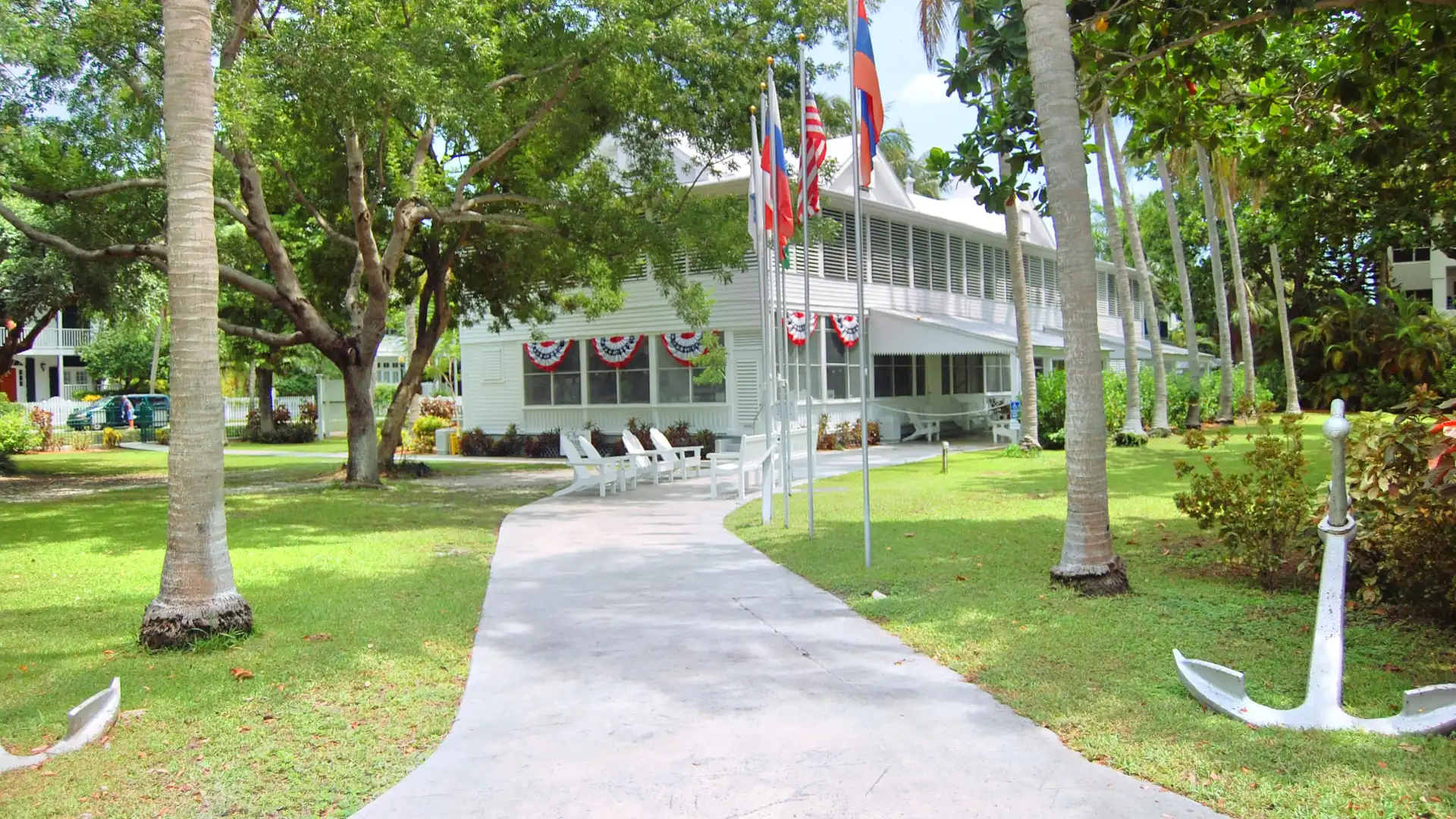 Hotels near Truman Little White House