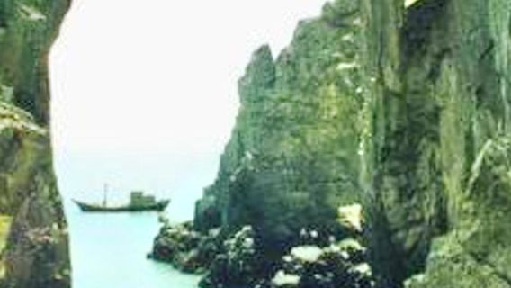 Lingshi (Spirit Rock) Mountain National Forest Park