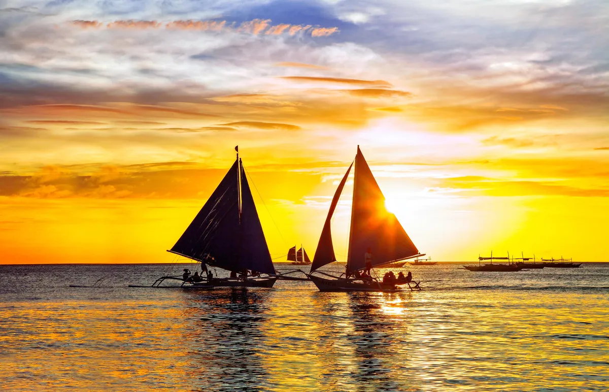 Sunset Sightseeing on Boracay Island