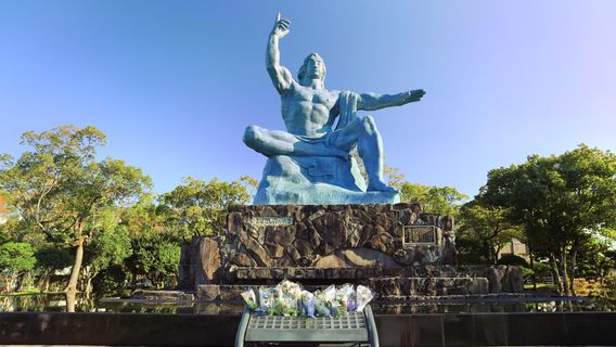 Peace Statue