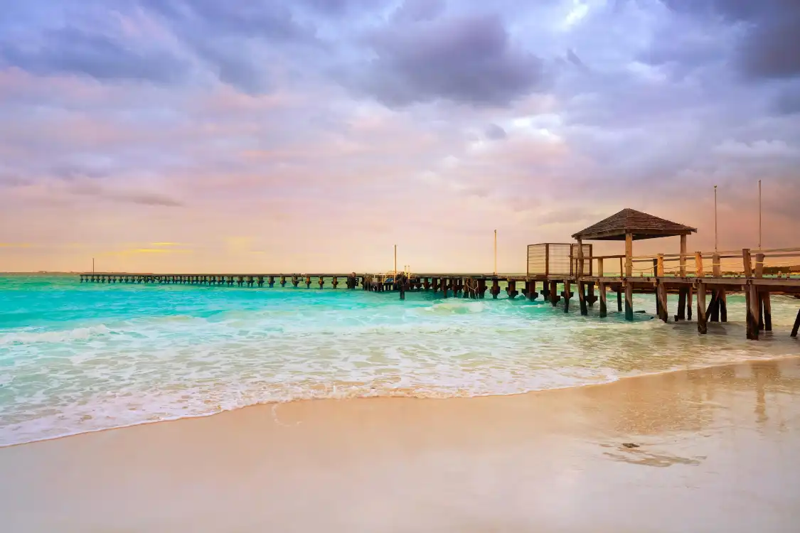 Hotels near Caracol Beach