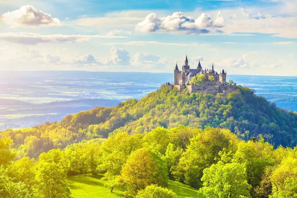 Hotel dekat Hohenzollern Castle