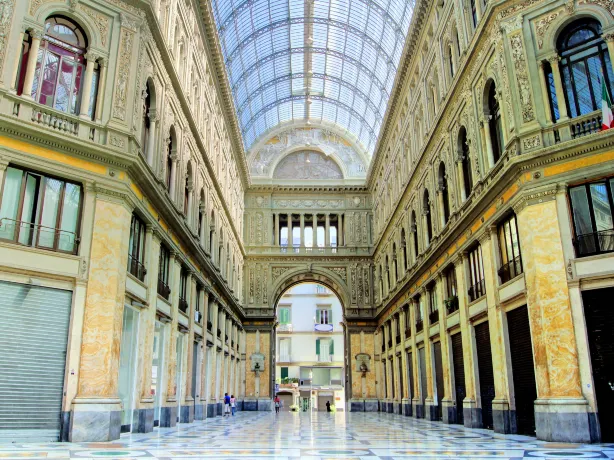 Galería Humberto I