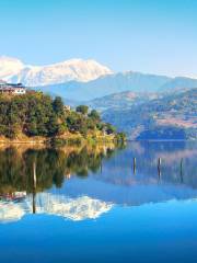 Lago Begnas