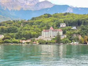 Annecy Beach