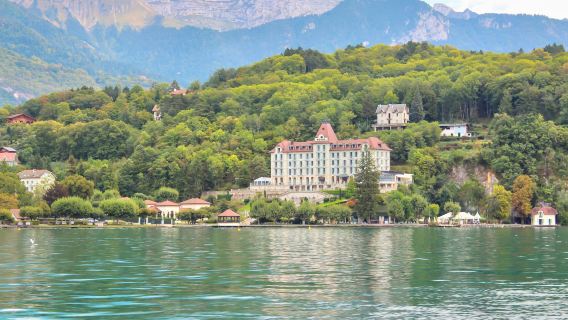 Annecy Beach