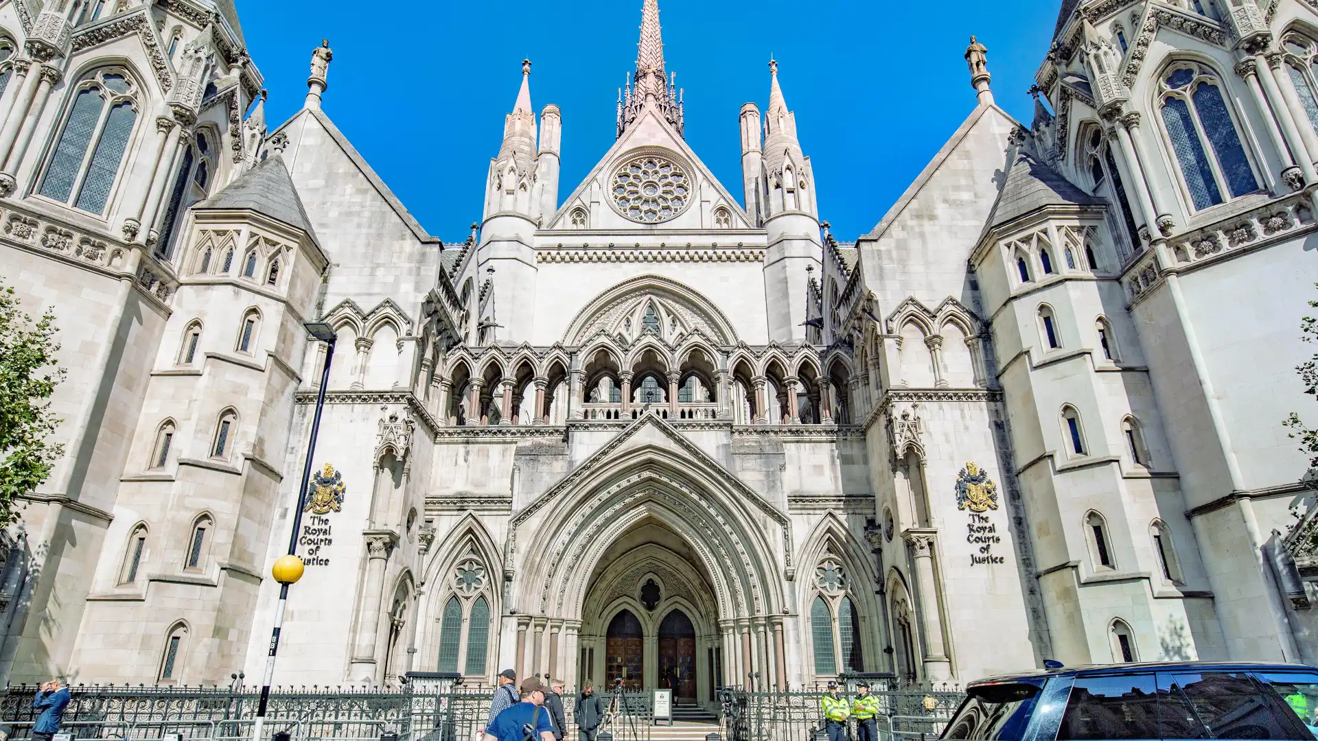 Hoteles cerca de Reales Tribunales de Justicia