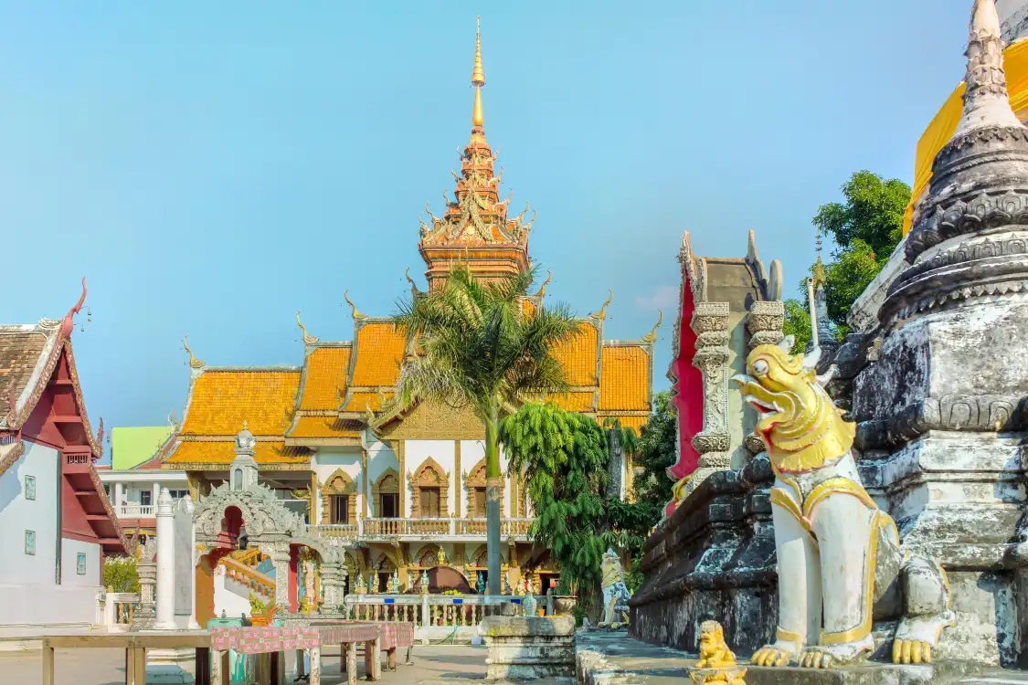 Buppharam Buddhist Temple 주변 호텔