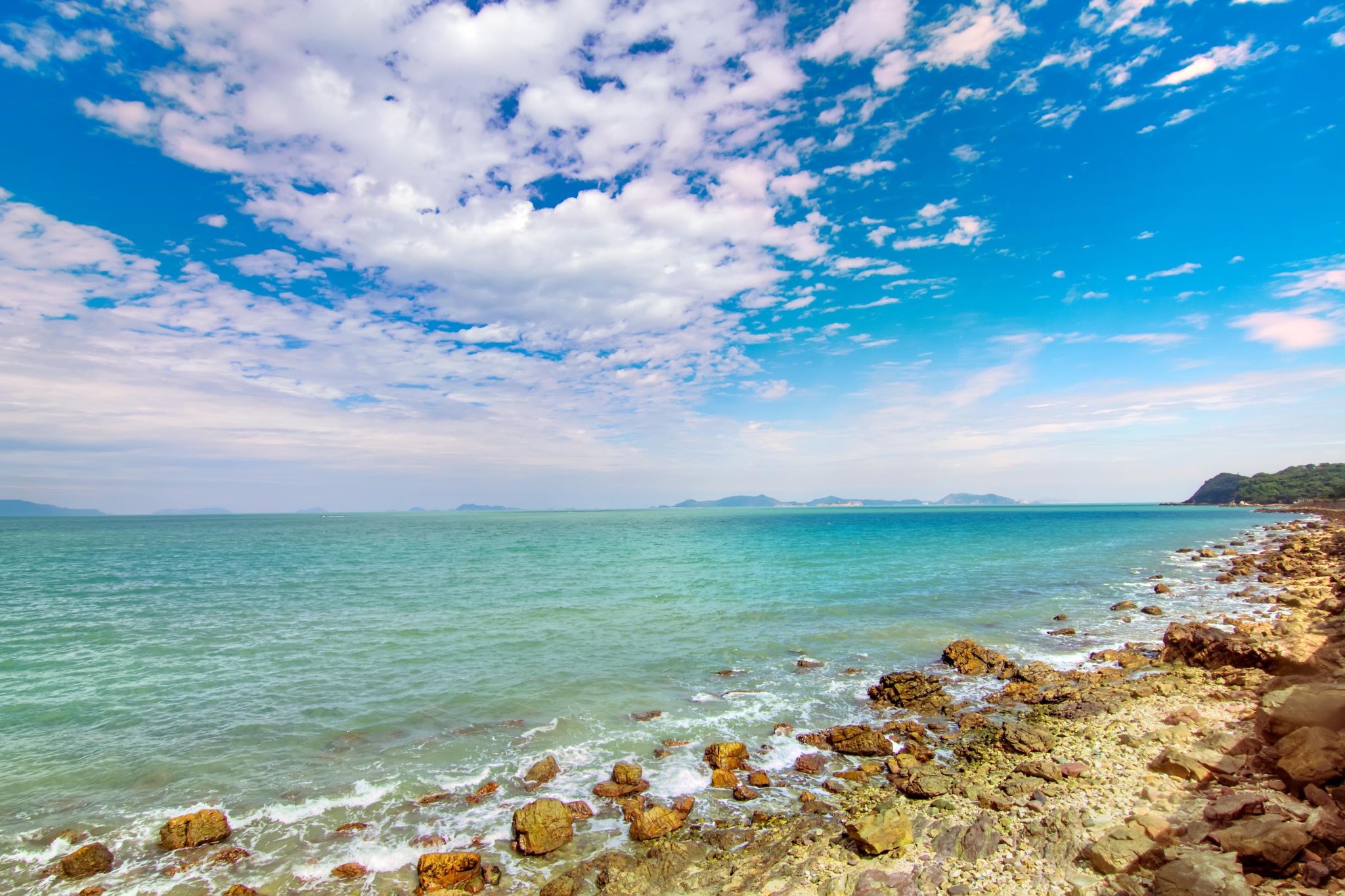 Shenzhen Private Tour Day Trip: Yangmeikeng, Luzui Mountain Villa, Dapeng Fortress, Jiaochangwei