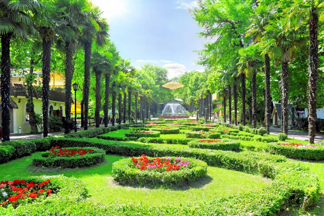 Hotels near Park Riv'yera