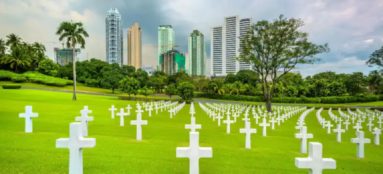 โรงแรมในตากิก