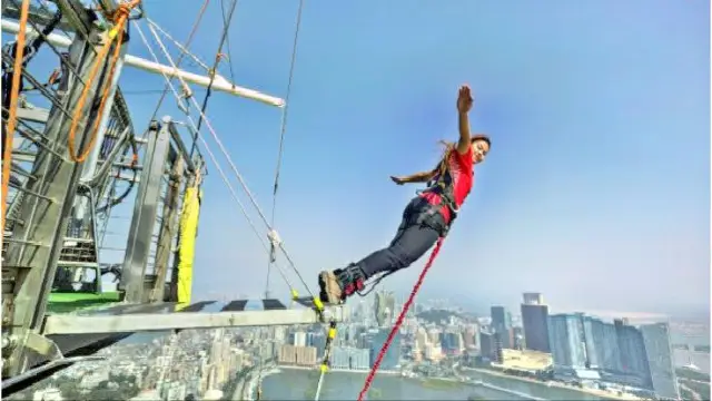 Bungee Jumping in Macau