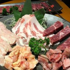 陇璟烧肉酒场(五指山路店) User Photo