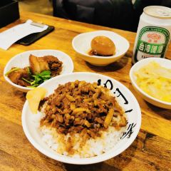 Jin Feng Braised Pork Rice User Photo