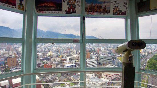 【景色】別府塔一個收費很便宜的展望台, 二百日元就能登上, 