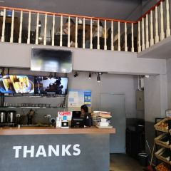 Thanks美式餐厅(汉堡咖啡店) 여행 사진