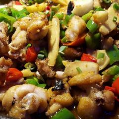 ZHU GE KAO YU HONG HU DIAN User Photo