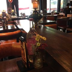 BROWNSTONE布朗石西班牙餐厅酒吧(永嘉庭店) User Photo