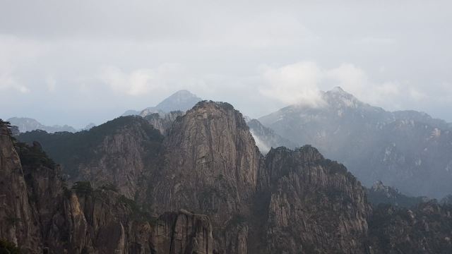 광명정