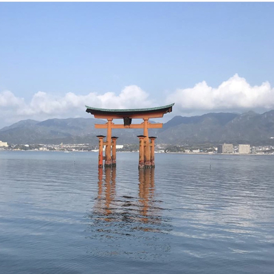 嚴島神社位於日本廣島 係一間歷史非常悠久嘅神社 嚟到呢度一定 Trip Com 廣島trip Moments 貼文