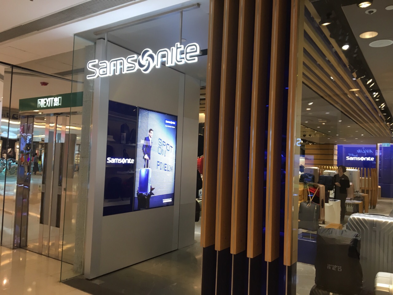 Samsonite(Times Square) - Hong Kong Travel Reviews｜Trip.com Travel Guide