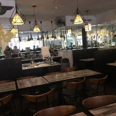 ARCH Cafe 여행 사진