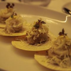 Moo Moo The Wine Bar + Grill 여행 사진