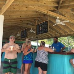 Rum Island Pub 여행 사진