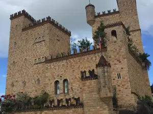 Castillo de Nicola Felice Lamas