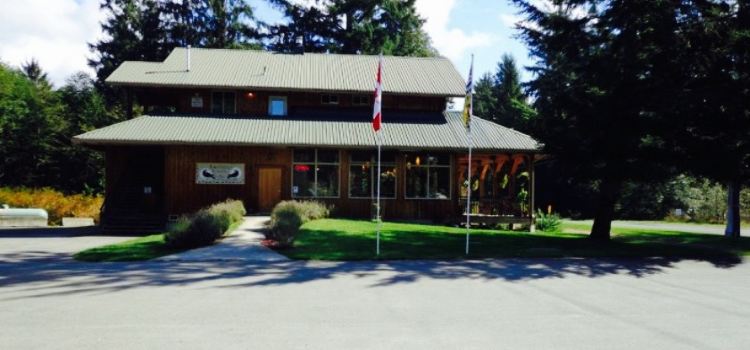 The Ravenous Raven Lodge and Restaurant