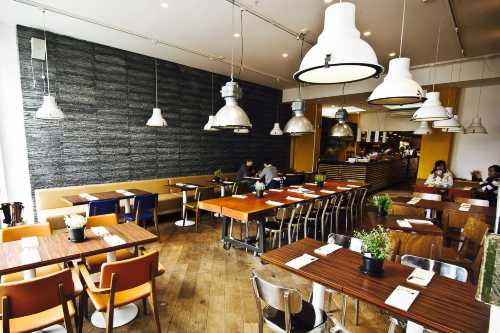 Henri Willig Cheese Shop