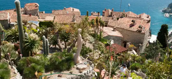 Hôtels à : Èze