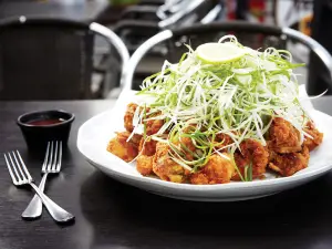 King Cheon Fried Chicken With Spring Onions