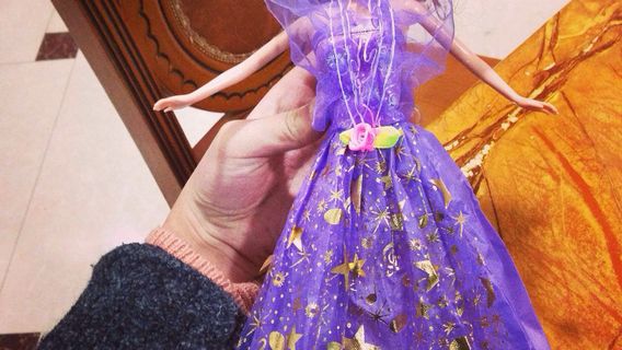 Hawaii Loves Barbie Dolls Museum