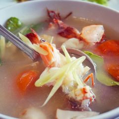 One Chun Cafe & Restaurant User Photo