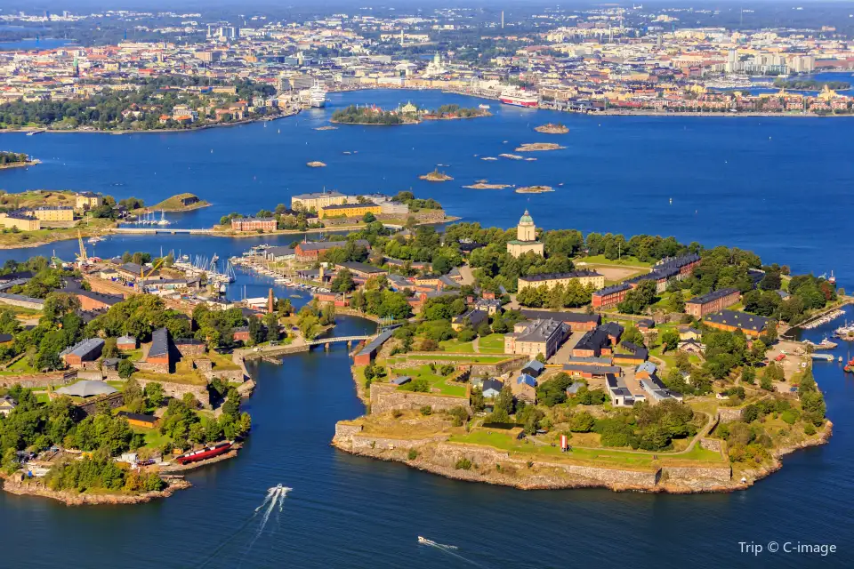 2_Suomenlinna
