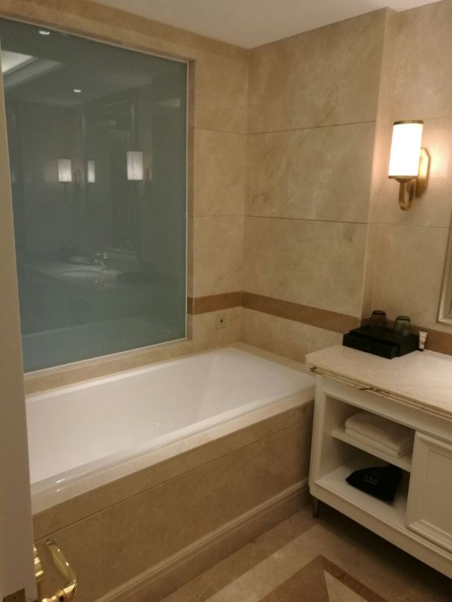 궈신 난산 온천 호텔