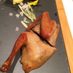 JADE RIVER User Photo