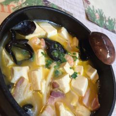 Zhou Zhuang Hua Jian Tang Jie Geng Restaurant 여행 사진