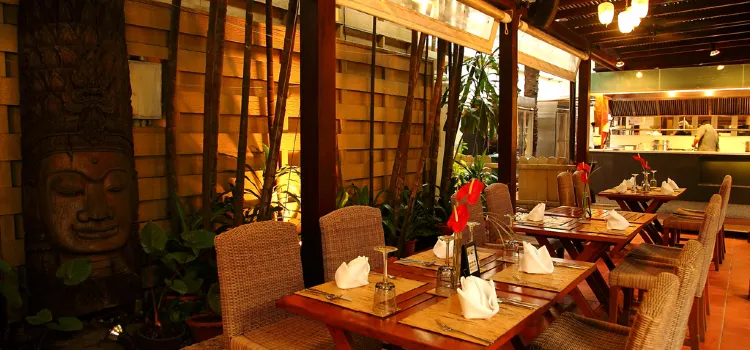 Kantok Restaurant at Burasari Resort