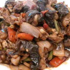 金四季土菜馆(环山路店) User Photo