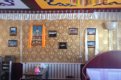 清真伊兰手抓美食城